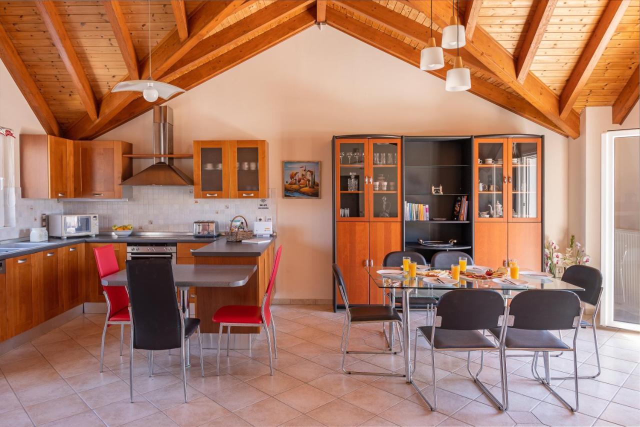 Grand Square Apartment Argostoli  Exterior foto